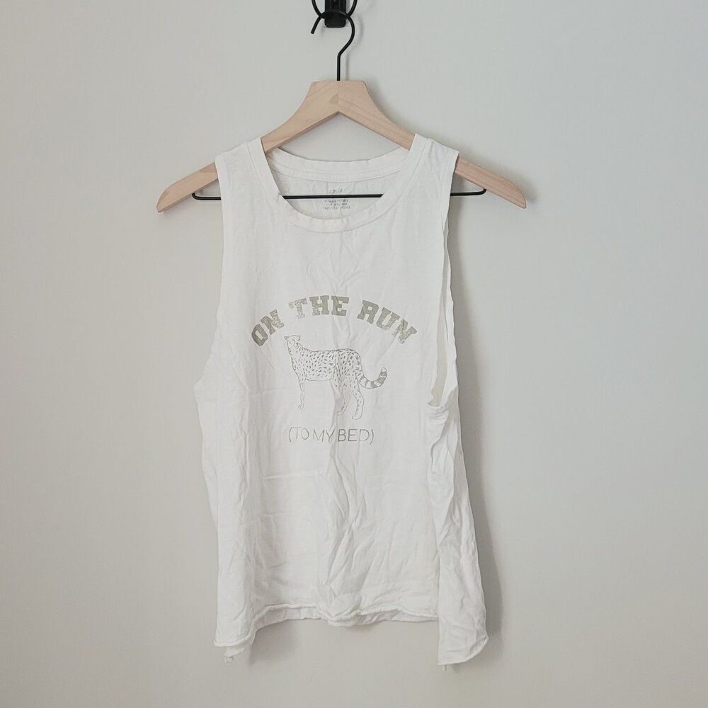Aerie Graphic White Tank Size Medium